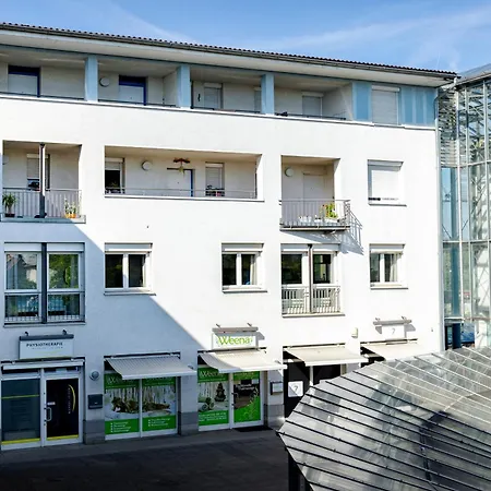 Zentral Gelegene Luxuswohnung Apartment *